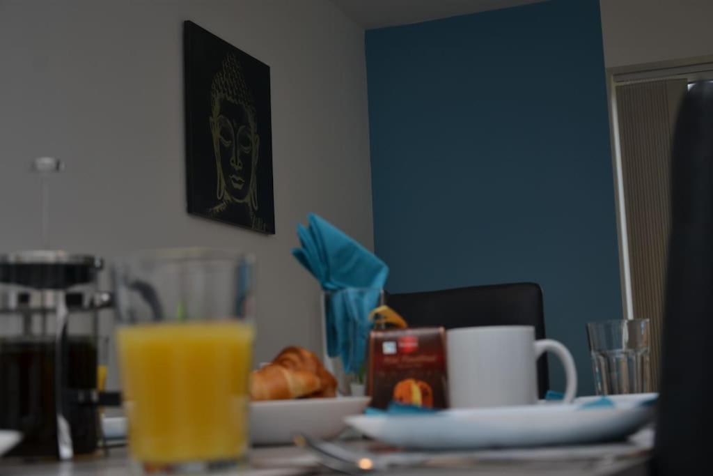 Erasmus House - 3 Bedrooms - Centre, Netflix, Wifi, Free Private Parking Derby